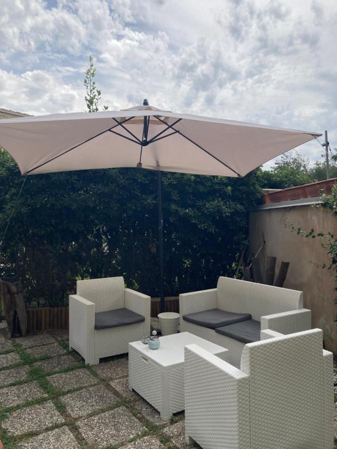 Sunrise Bed and Breakfast Marina Di Pisa Exteriör bild